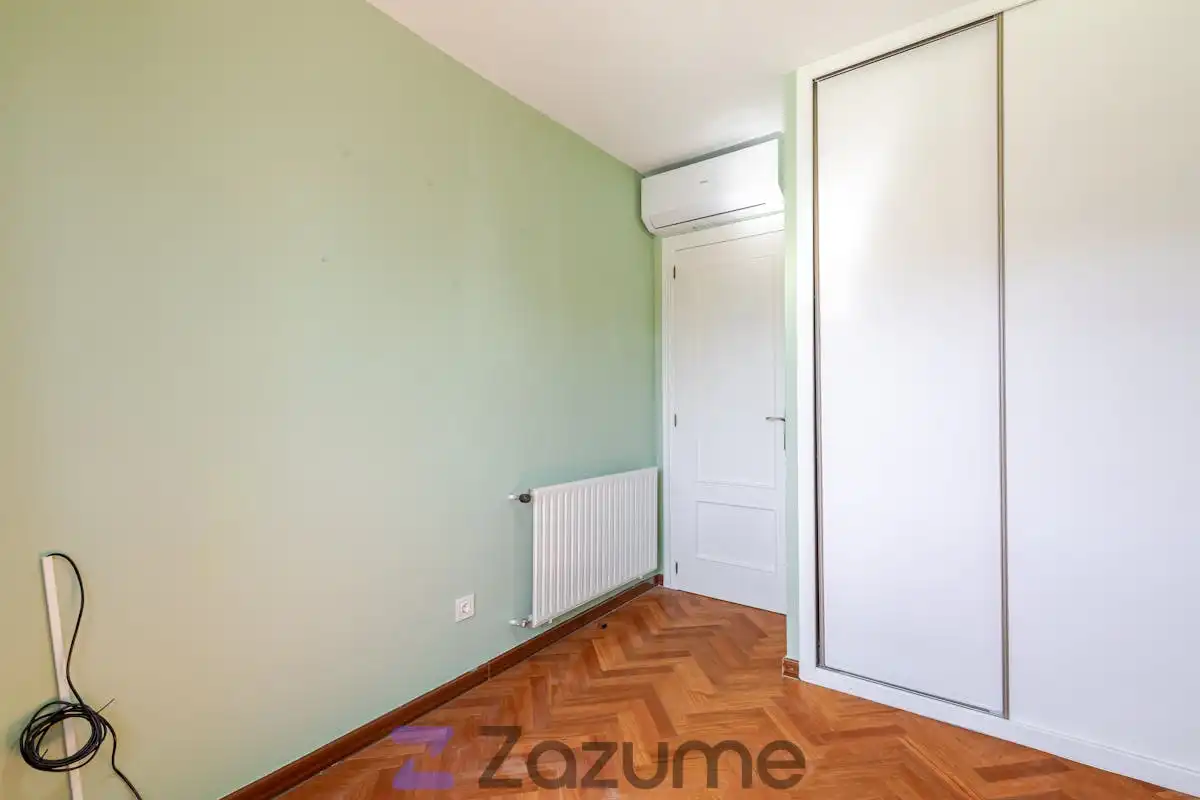 Habitación de Piso de alquiler en Móstoles con Aire acondicionado, Calefacción y Parquet