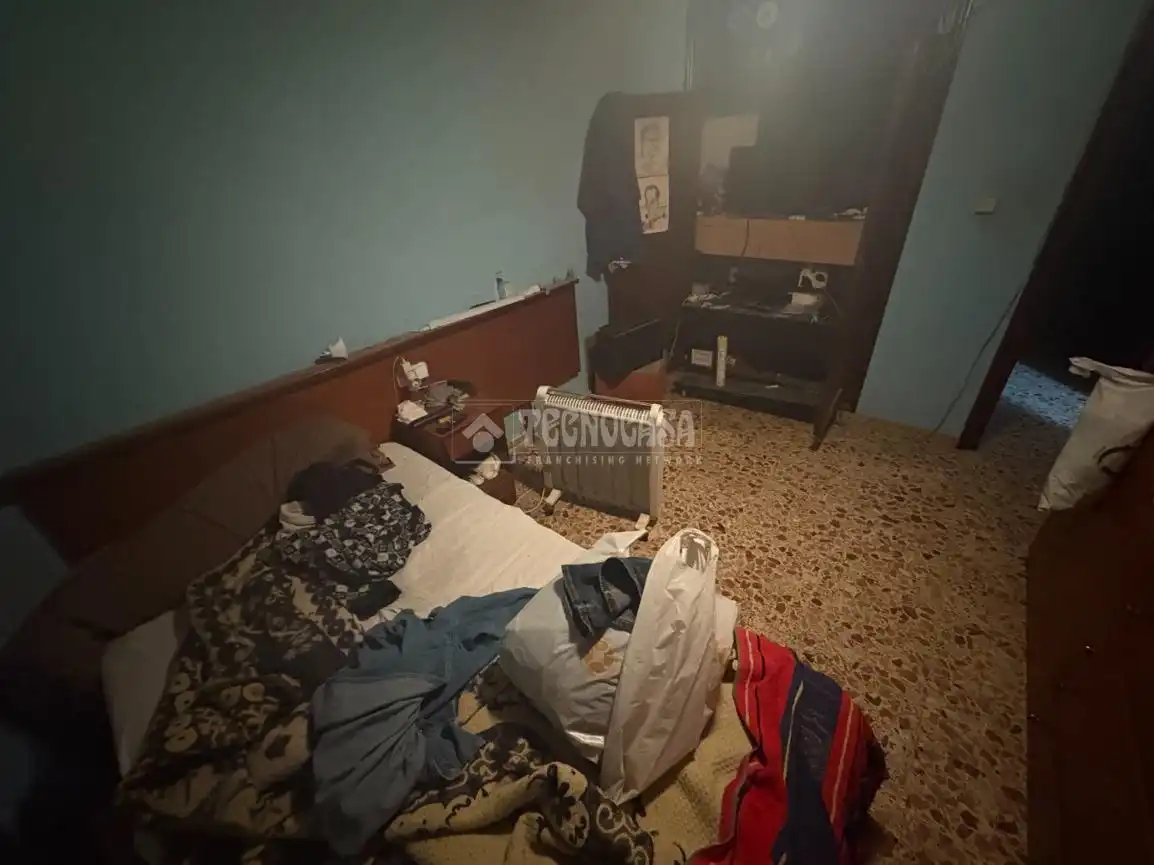 Schlafzimmer von Wohnung zum Verkauf in Burjassot