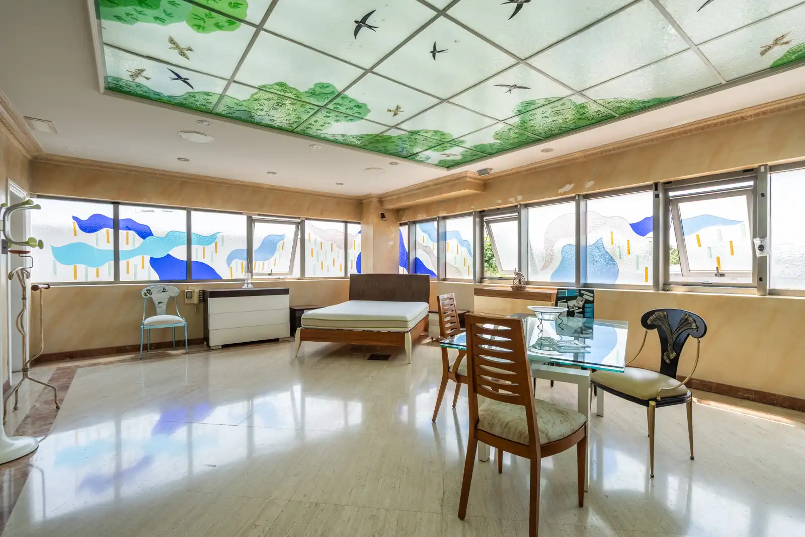 Schlafzimmer von Fabrikhallen zur Miete in Móstoles