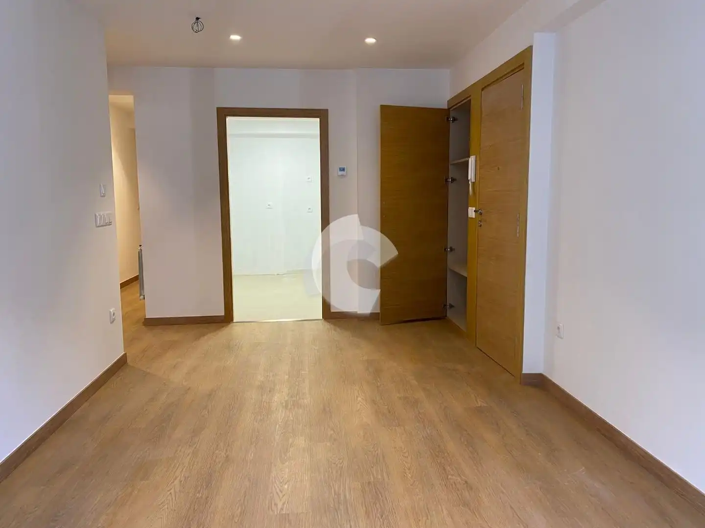 Piso en venta en Ourense Capital  con Calefacción y Trastero