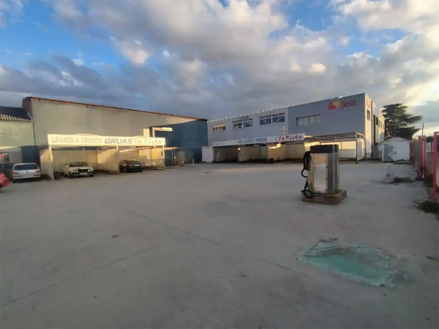 Vista exterior de Terreno en venta en Móstoles