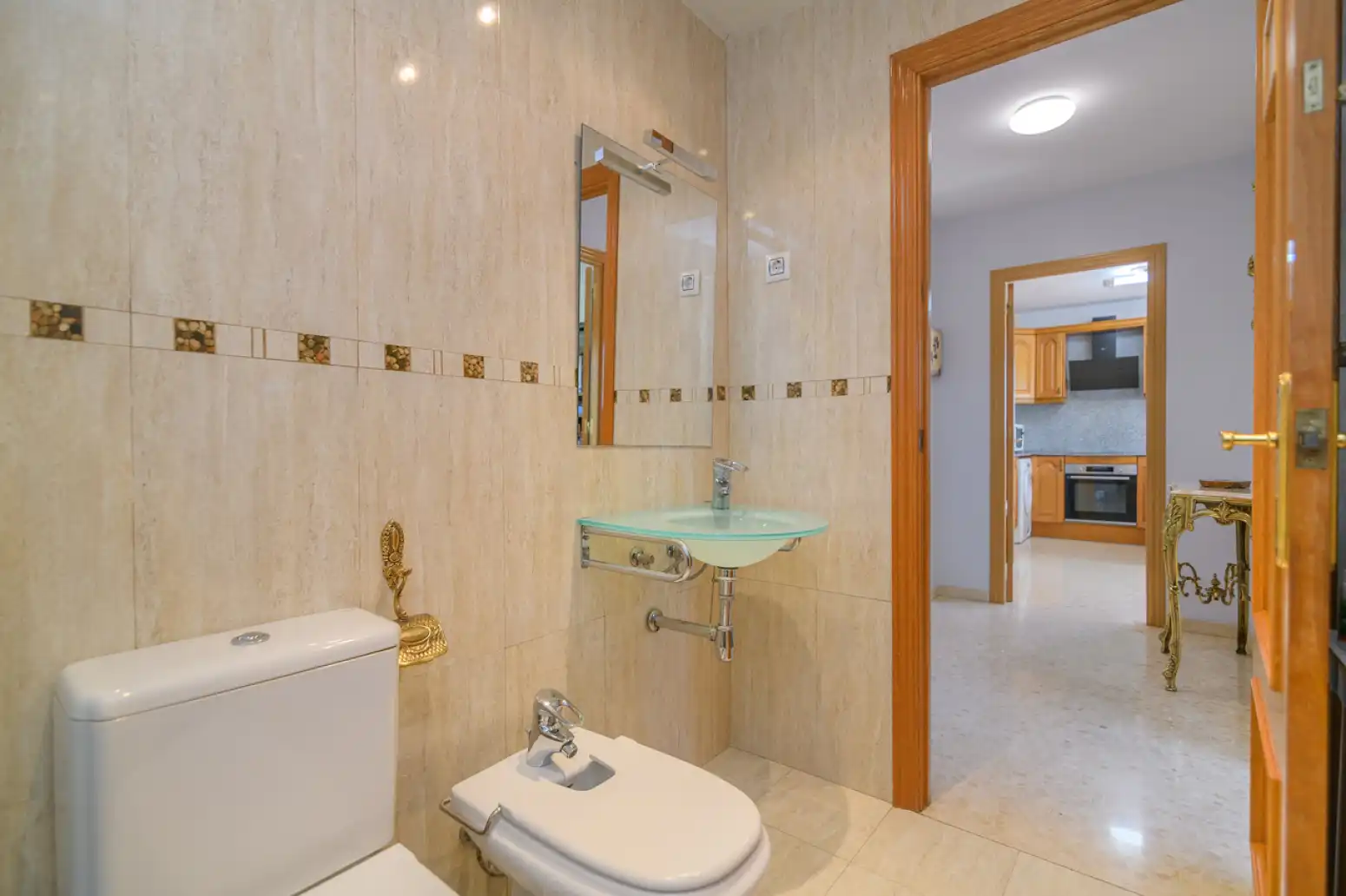 Baño de Casa o chalet de alquiler en Viladecans con Terraza, Piscina y Balcón