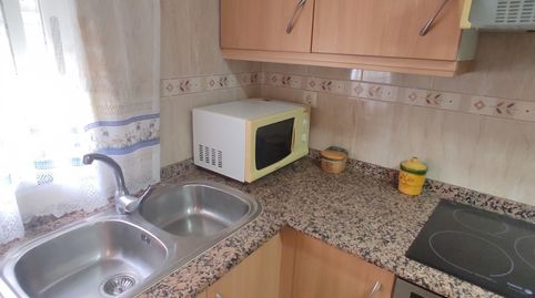 Foto 3 de Casa adosada en venta en Enguídanos, Cuenca