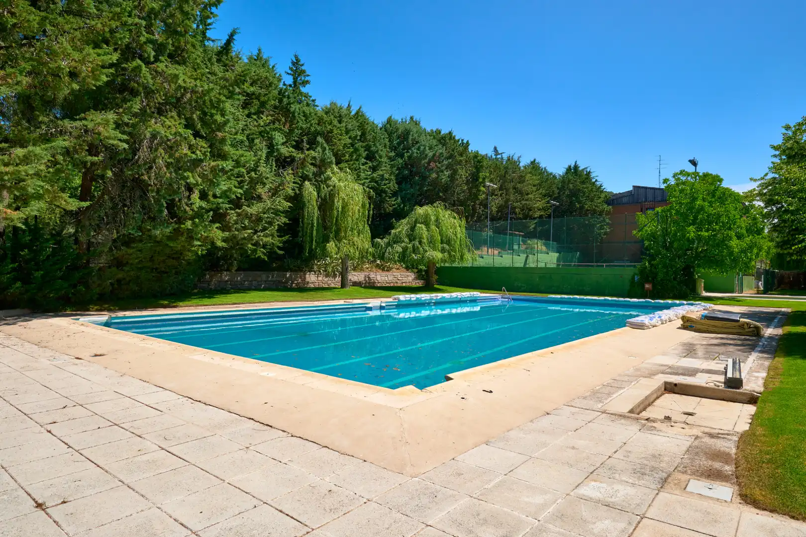 Schwimmbecken von Wohnung zum Verkauf in Collado Mediano mit Heizung, Terrasse und Abstellraum
