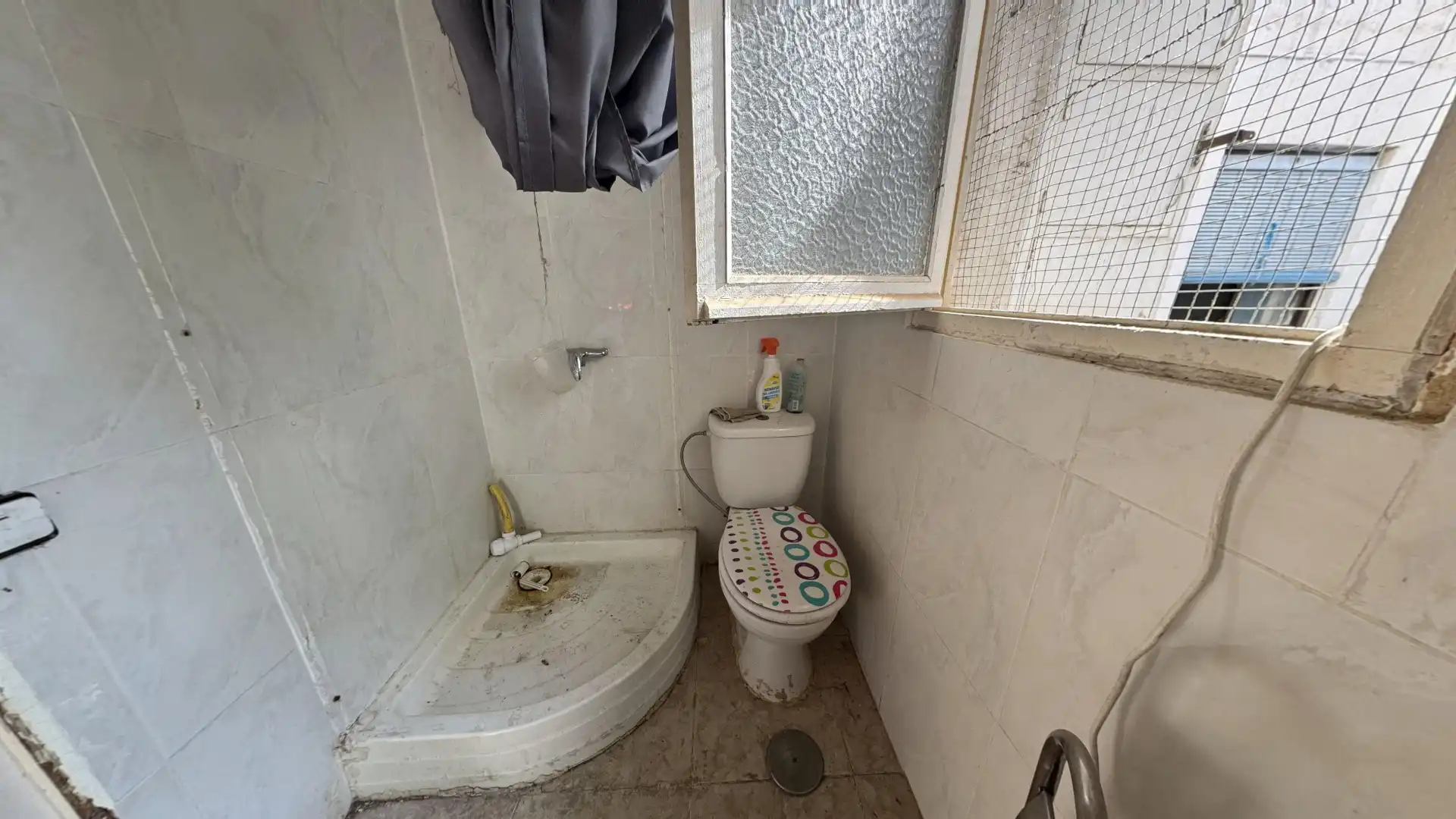 Baño de Piso en venta en Campoamor - Altozano