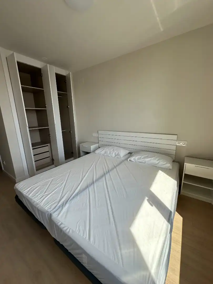 Habitación de Piso de alquiler en Valencia con Aire acondicionado, Calefacción y Jardín privado