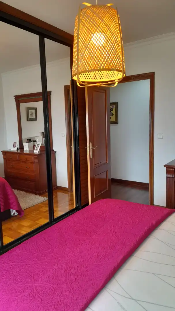 Piso en venta en Pontevedra Capital  con Calefacción, Parquet y Trastero