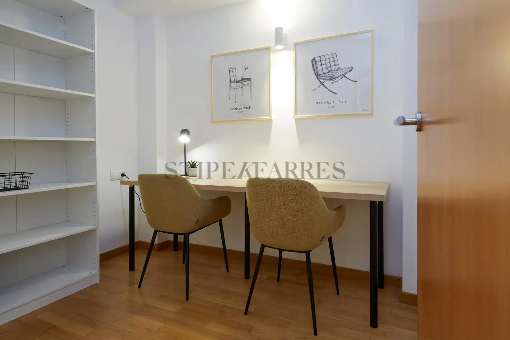 Habitación de Dúplex en venta en Barcelona con Aire acondicionado, Calefacción y Balcón