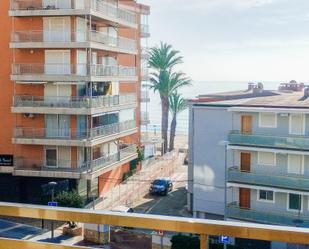 Vista exterior de Apartament en venda en Cambrils amb Terrassa