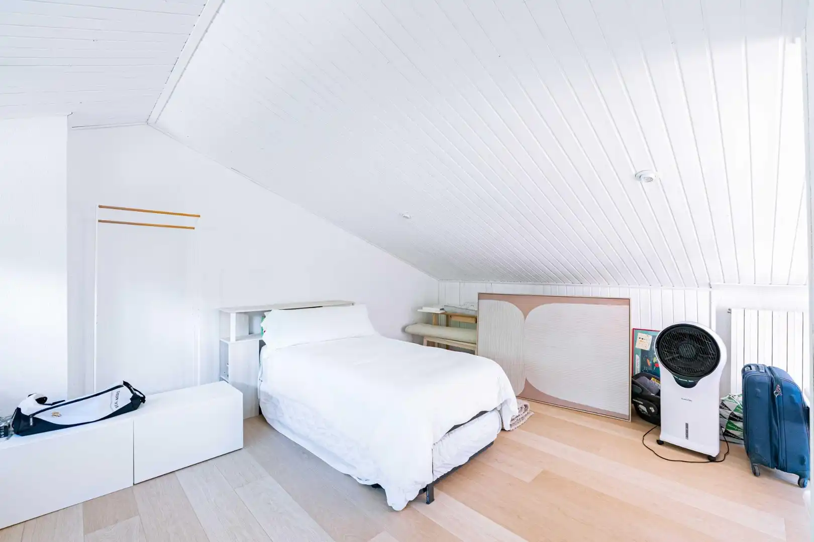 Schlafzimmer von Einfamilien-Reihenhaus zur Miete in Boadilla del Monte mit Klimaanlage, Heizung und Privatgarten