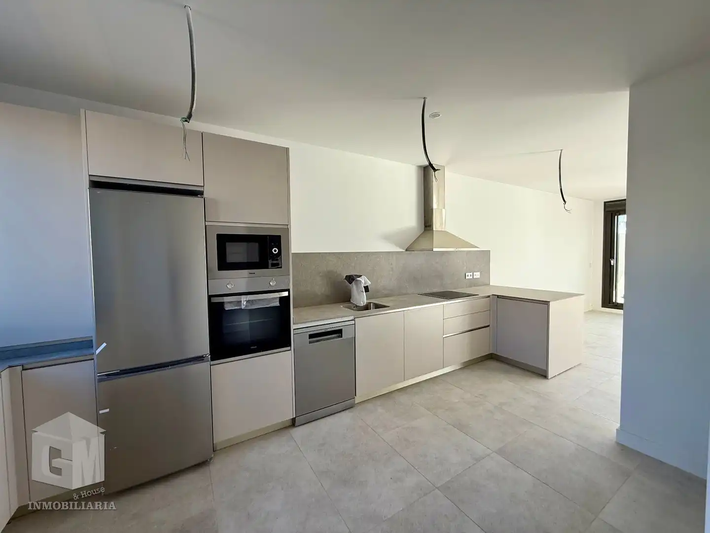 Cocina de Casa adosada en venta en Villaviciosa de Odón con Calefacción, Jardín privado y Terraza