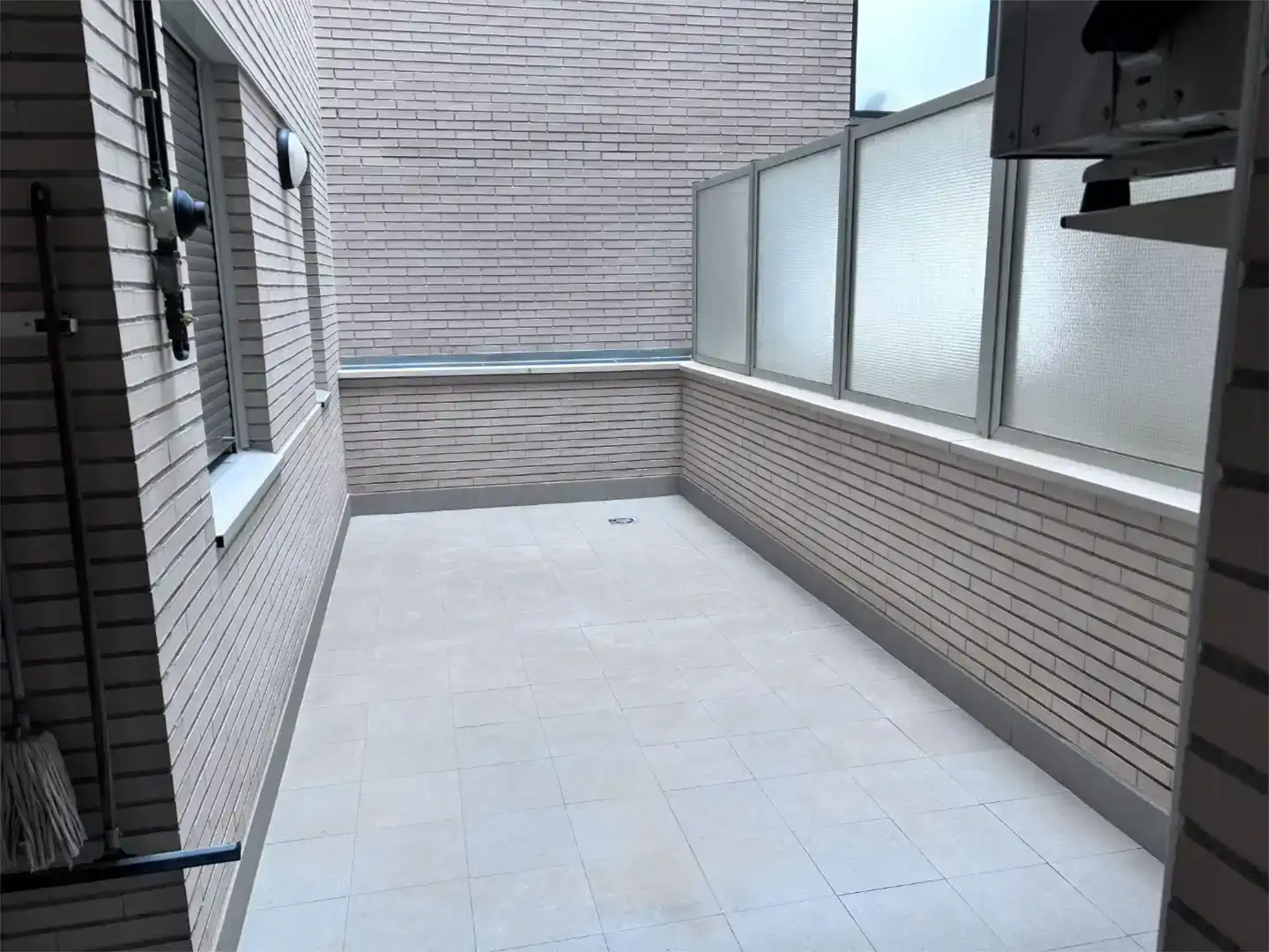 Terrassa de Pis en venda en  Zaragoza Capital amb Aire condicionat i Balcó