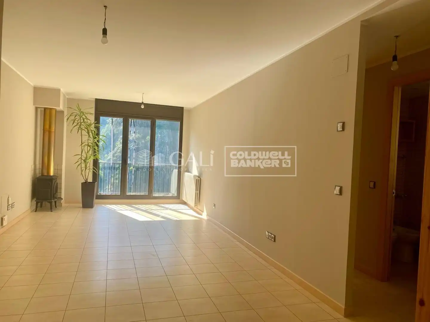 Terraza de Planta baja de alquiler en Canillo con Calefacción, Terraza y Trastero