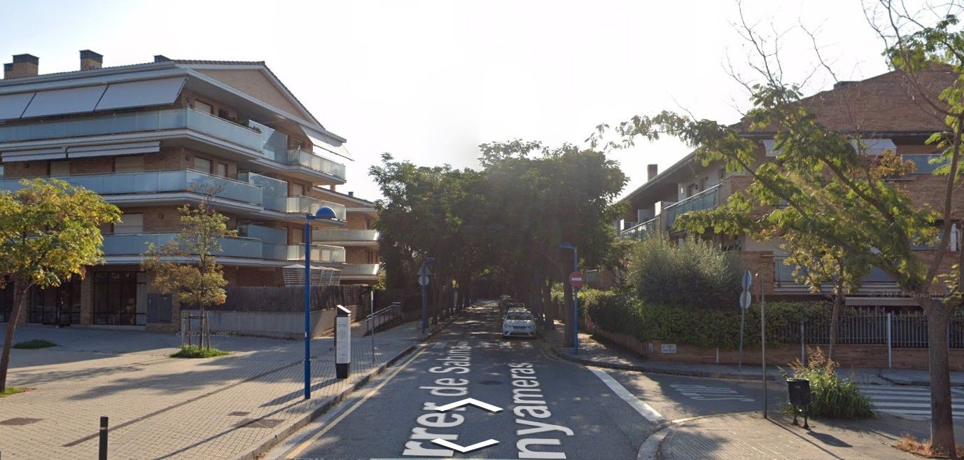 Vista exterior de Apartament en venda en Sant Cugat del Vallès amb Aire condicionat, Calefacció i Jardí privat
