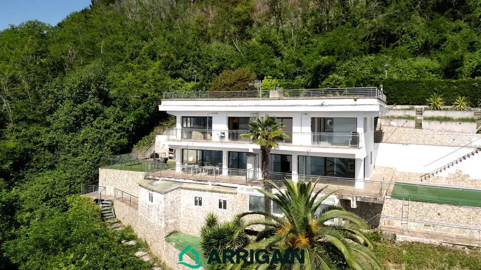 Exterior view of Houses for sale in Hondarribia  with Heating, Private garden and Terrace
