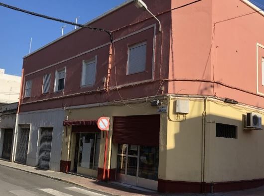 Vista exterior de Pis en venda en  Almería Capital