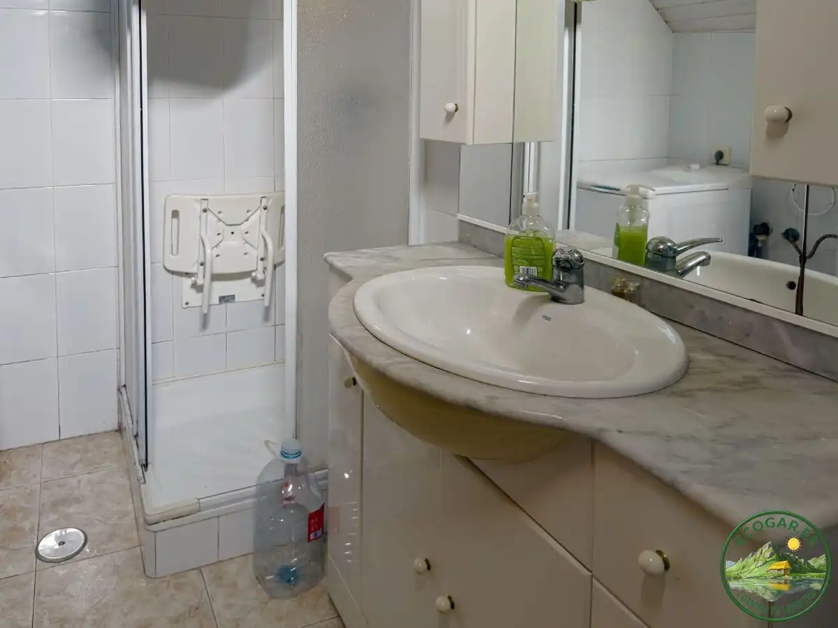 Baño de Casa o chalet en venta en Toreno con Jardín privado