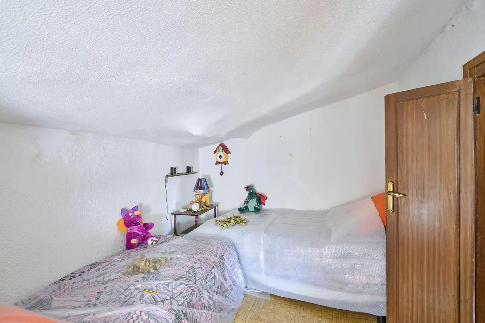 Dormitori de Casa o xalet en venda en Navacarros amb Jardí privat i Piscina