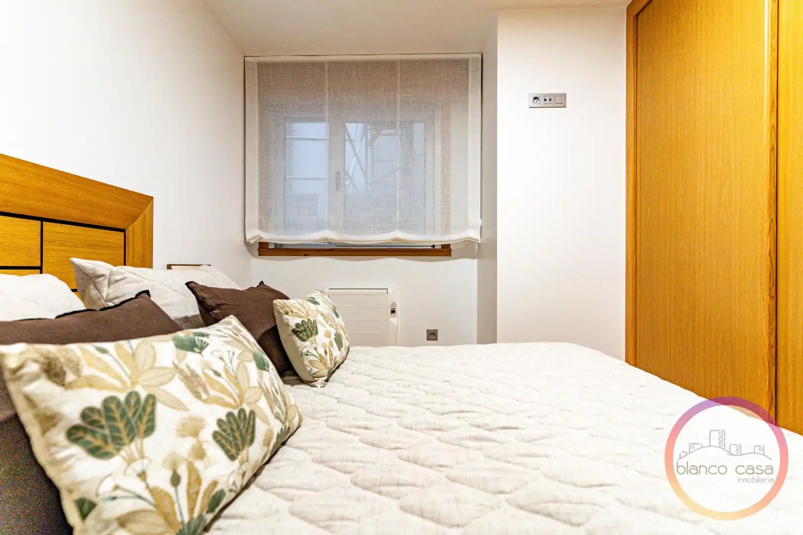 Habitación de Piso de alquiler en Malpica de Bergantiños con Calefacción, Terraza y Trastero