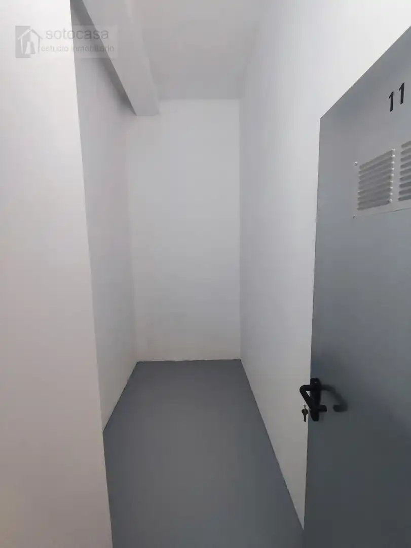 Storage room for sale in Valladolid