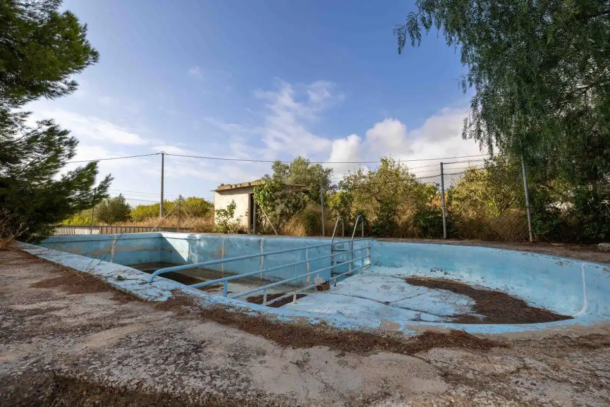 Schwimmbecken von Country house zum Verkauf in Bullas mit Abstellraum und Schwimmbad