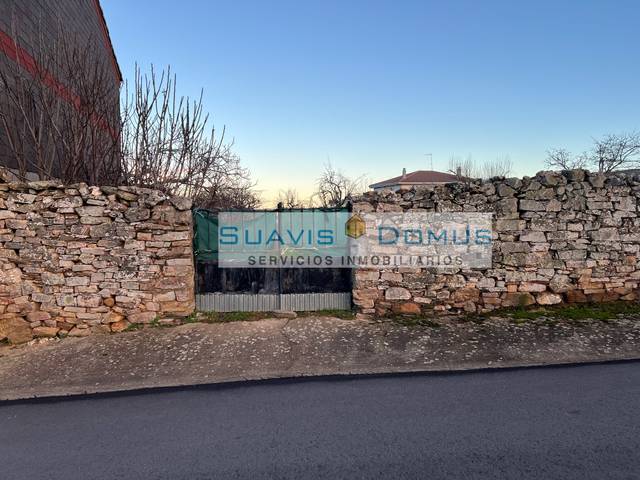 Terreno residencial en Venta en Calle San Juan, 28 en Ferreras de Abajo