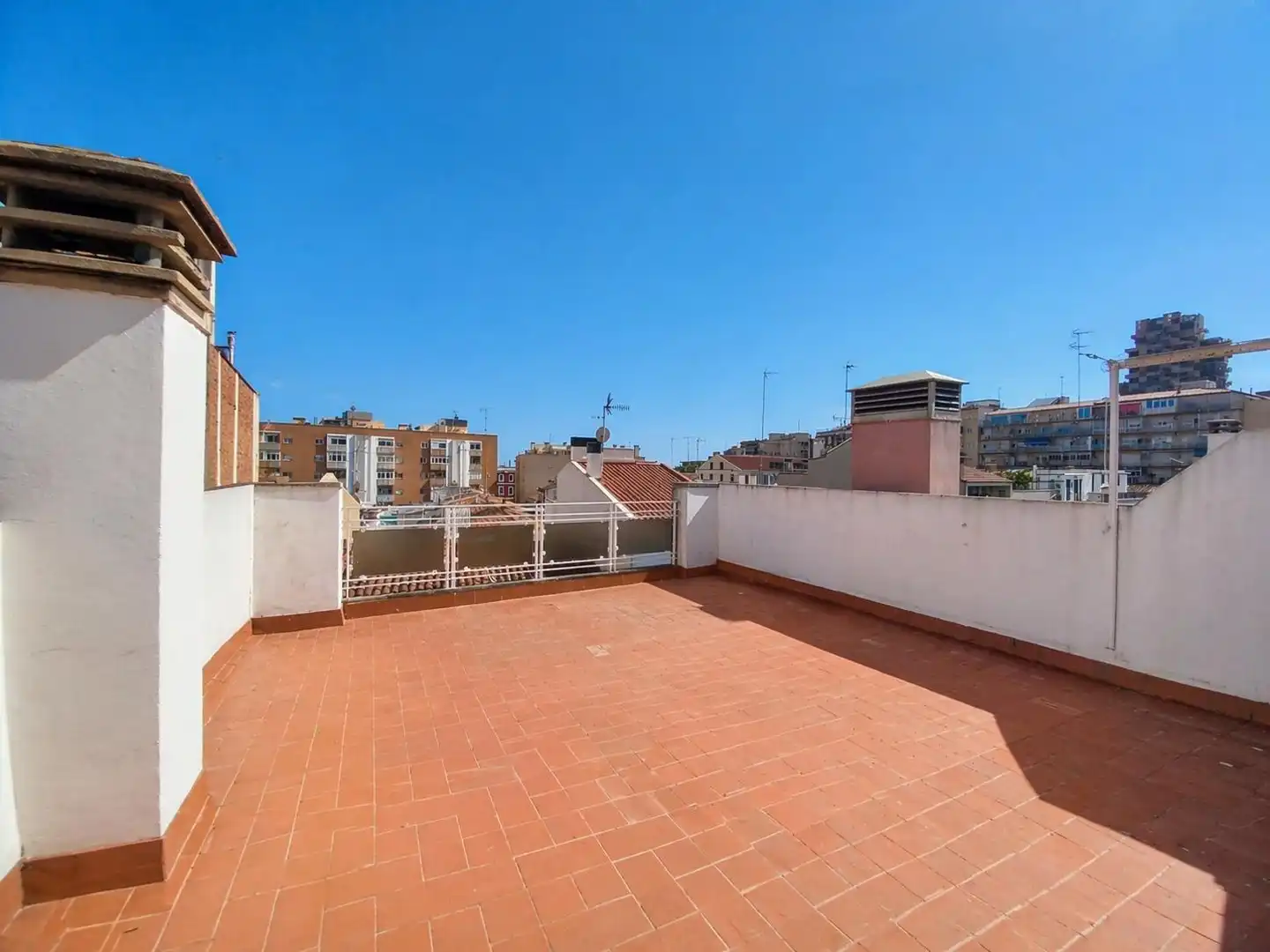 House for sale in Cerdanyola