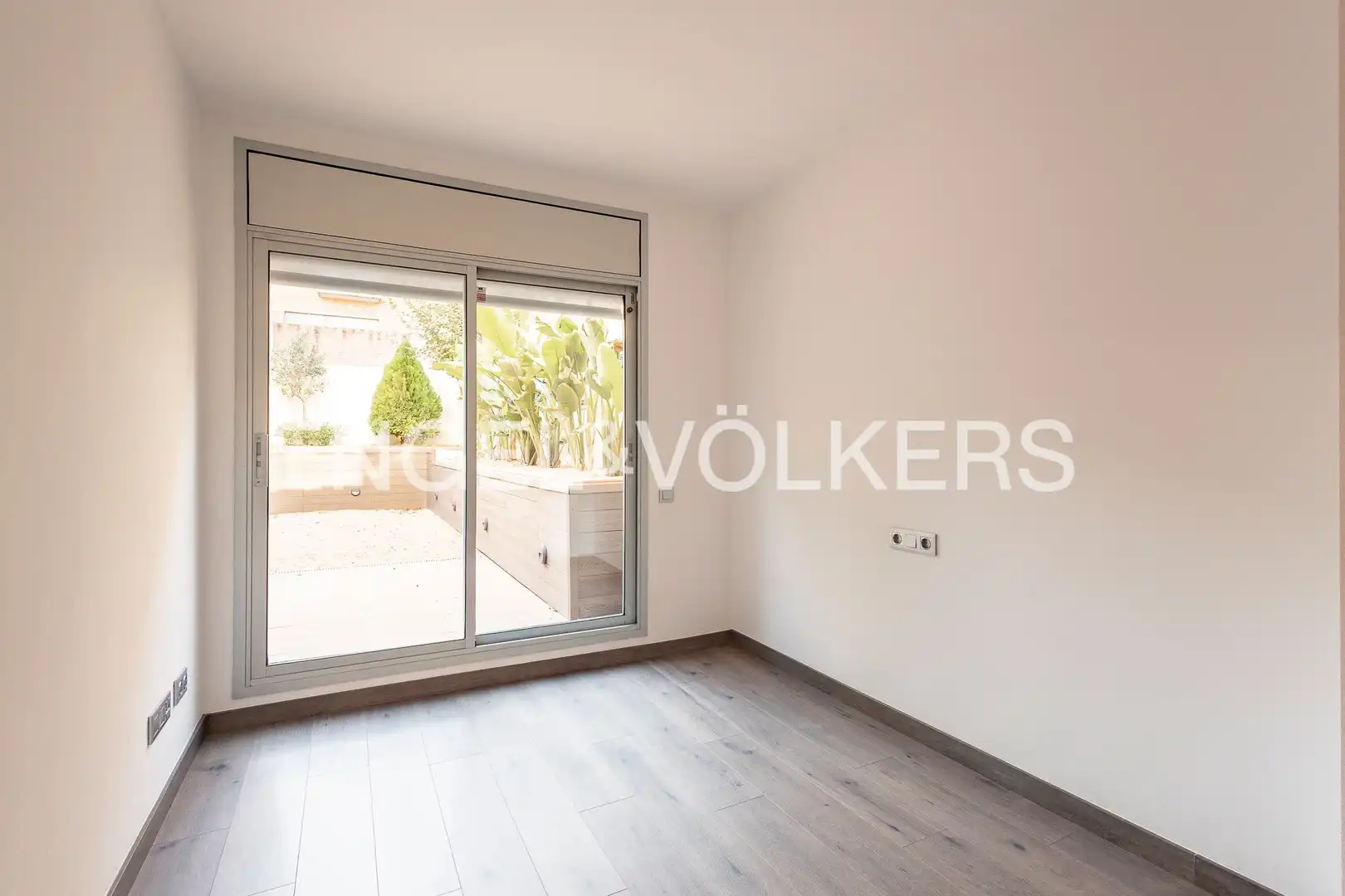 Bedroom of Apartments for sale in Sant Cugat del Vallès  with Air Conditioner, Heating and Private garden