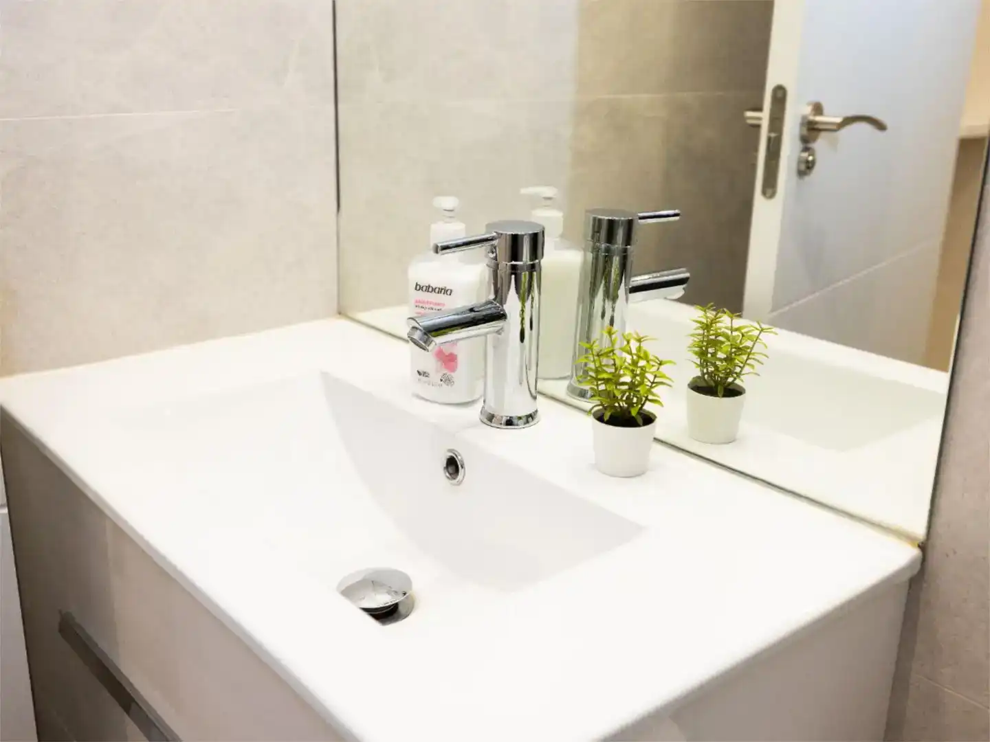 Baño de Apartamento de alquiler en Madrid con Aire acondicionado y Amueblado