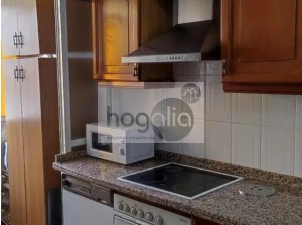 Kitchen of Flat to rent in  Sevilla Capital  with Air Conditioner, Terrace and Furnished