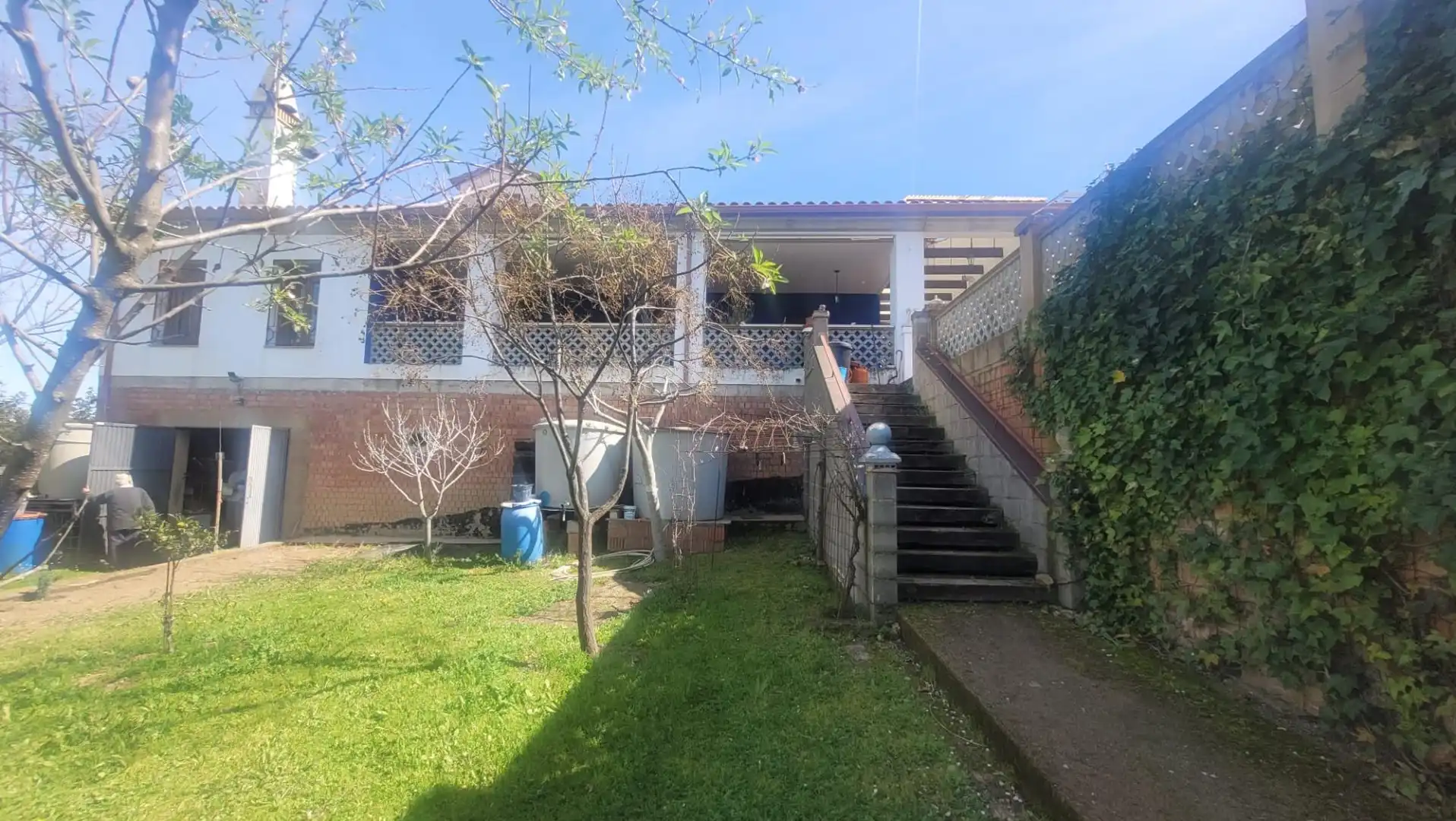 Vista exterior de Casa o chalet en venta en Casar de Cáceres con Aire acondicionado, Calefacción y Trastero
