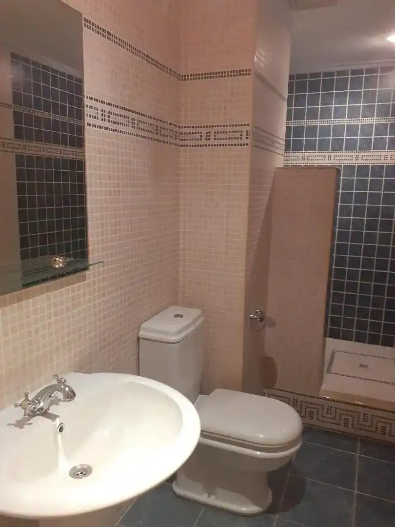 Baño de Piso en venta en Vila-real con Aire acondicionado