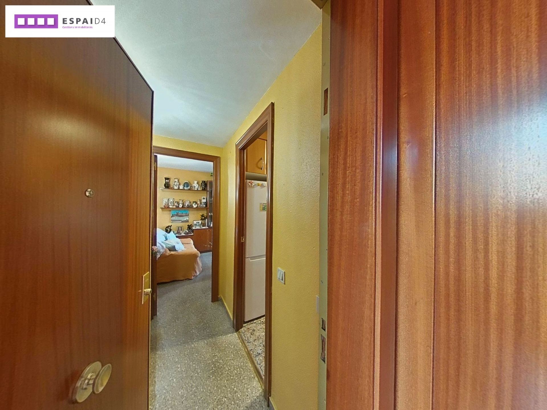 Flat for sale in Ripollet  with Air Conditioner, Storage room and Furnished
