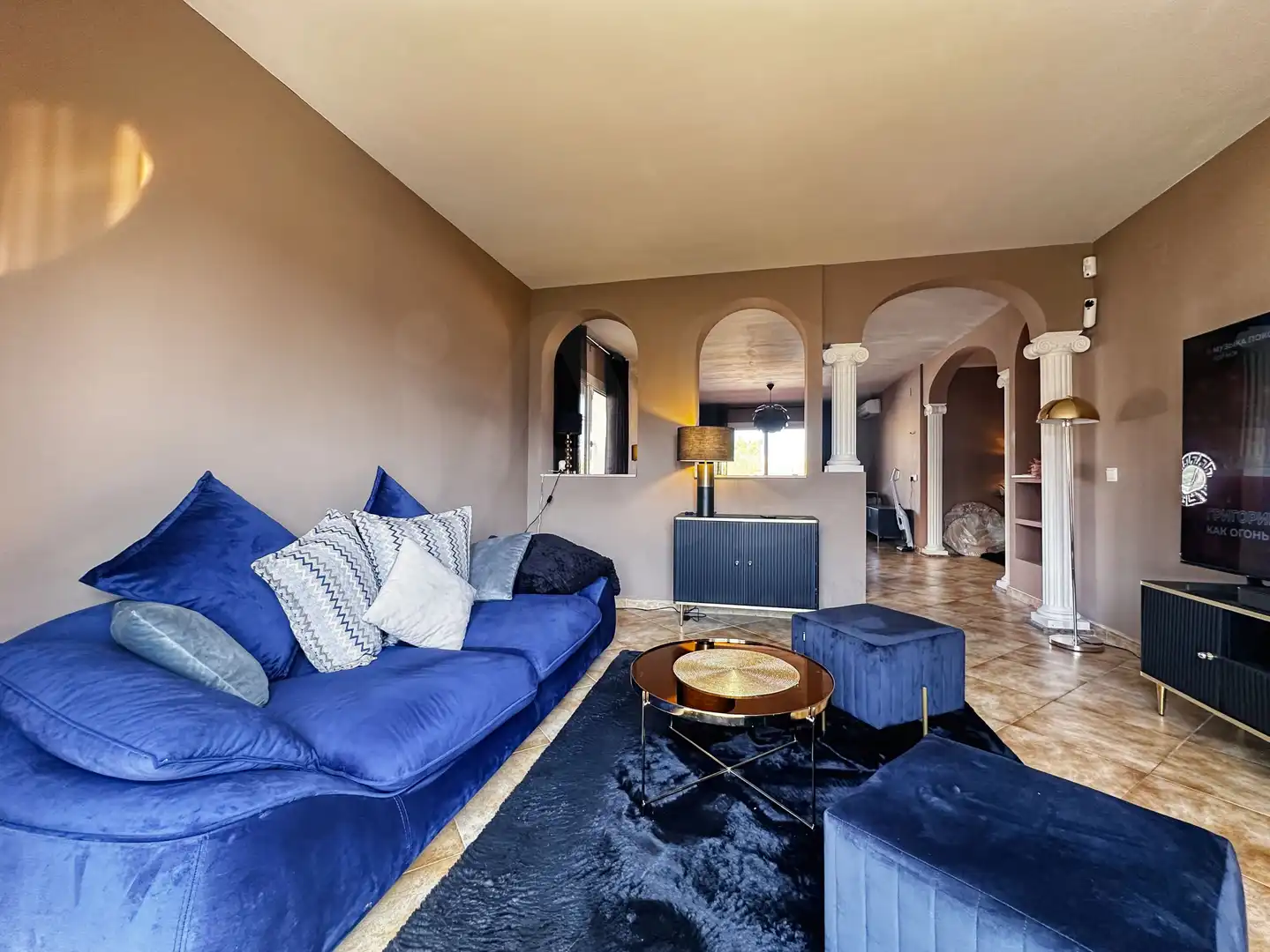 Casa aparellada en venda a Coloma, imagen 3