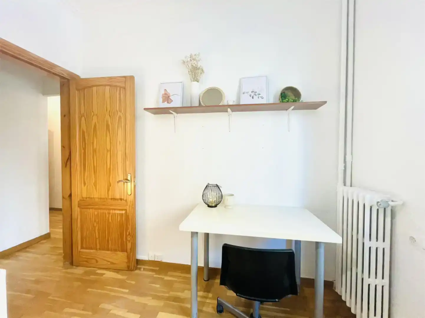 Dining room of Flat for share in Gràcia