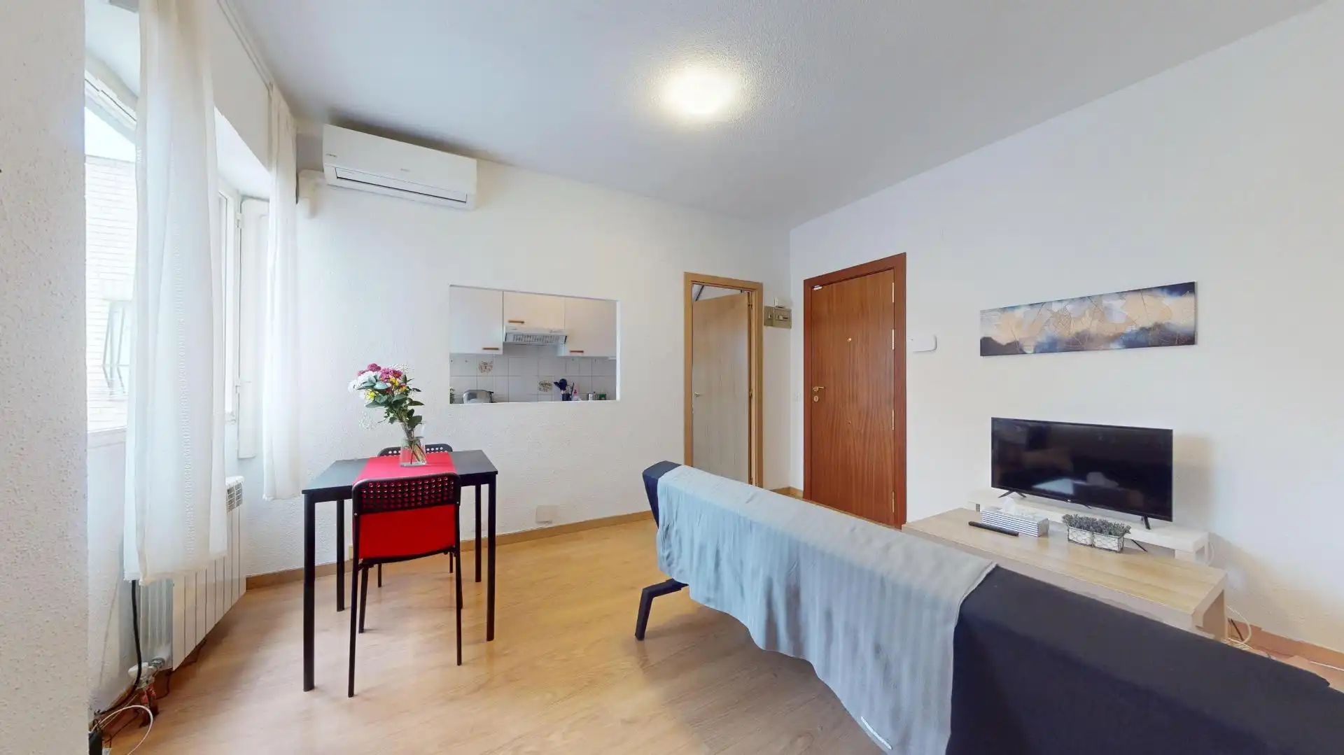 Sala d'estar de Pis en venda en Madrid amb Aire condicionat i Calefacció