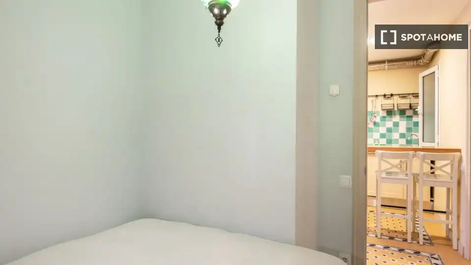 Habitación de Apartamento para compartir en Barcelona con Aire acondicionado, Calefacción y Terraza