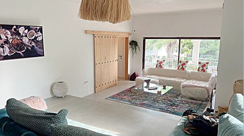 Elegante Villa Estilo Ibiza con Piscina y Palmeras  Precio 890 000, imagen 5