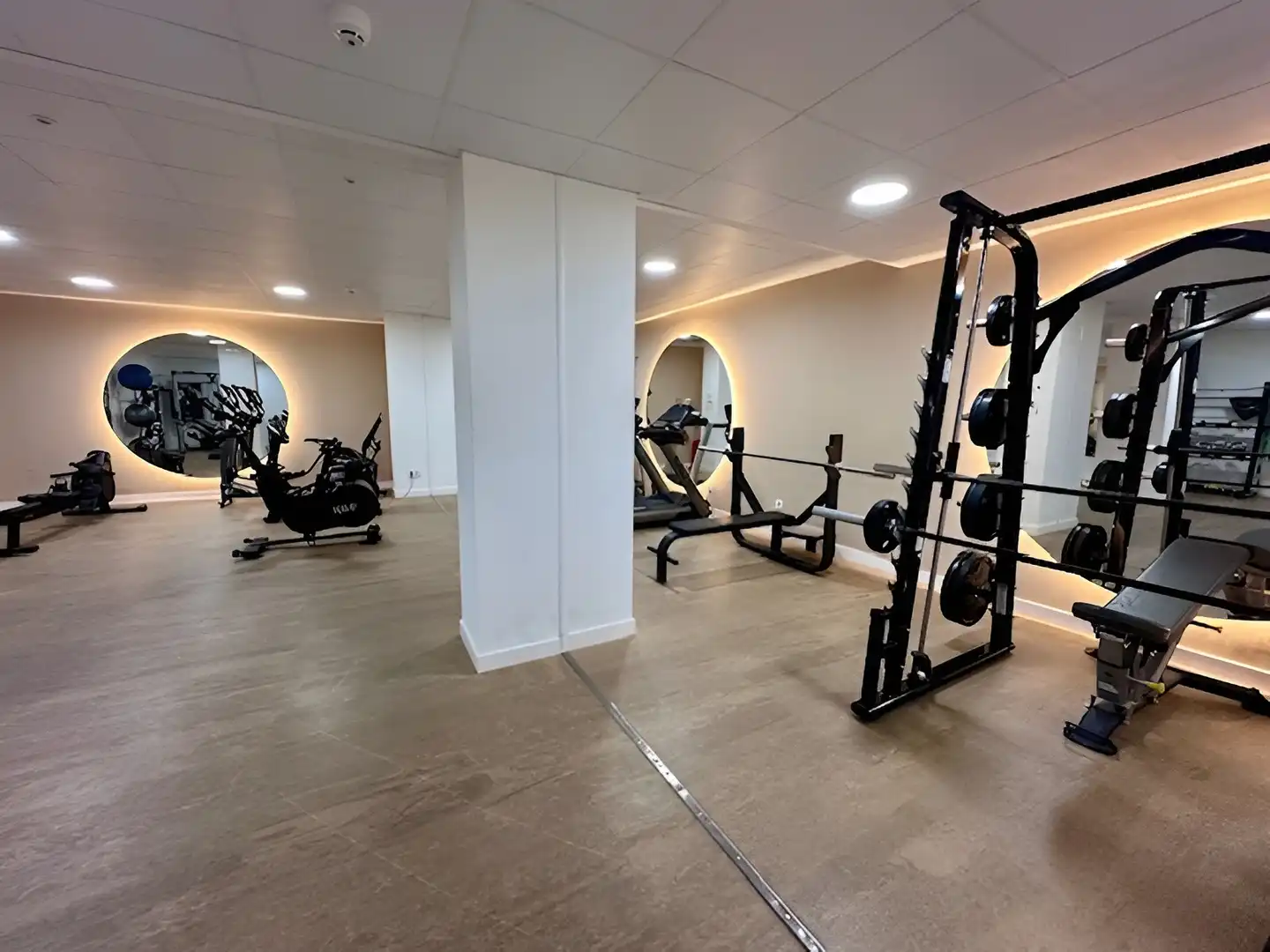 Apartament amb terrassa en venda a Puerto Deportivo, imagen 37