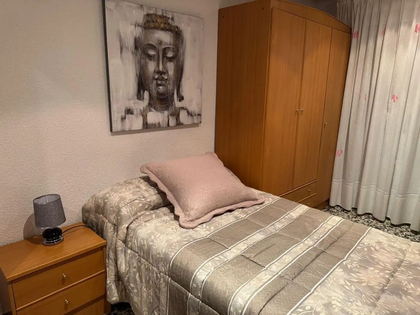 Bedroom of Flat for rent in Elche ciudad