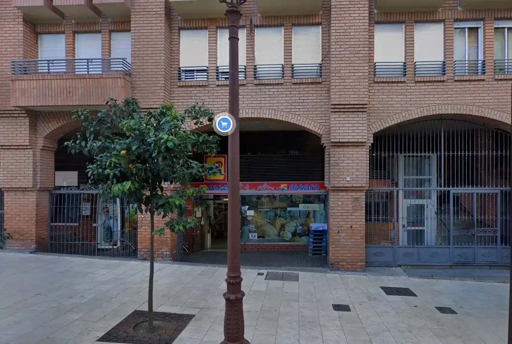 Local comercial en venta en PUERTO 1