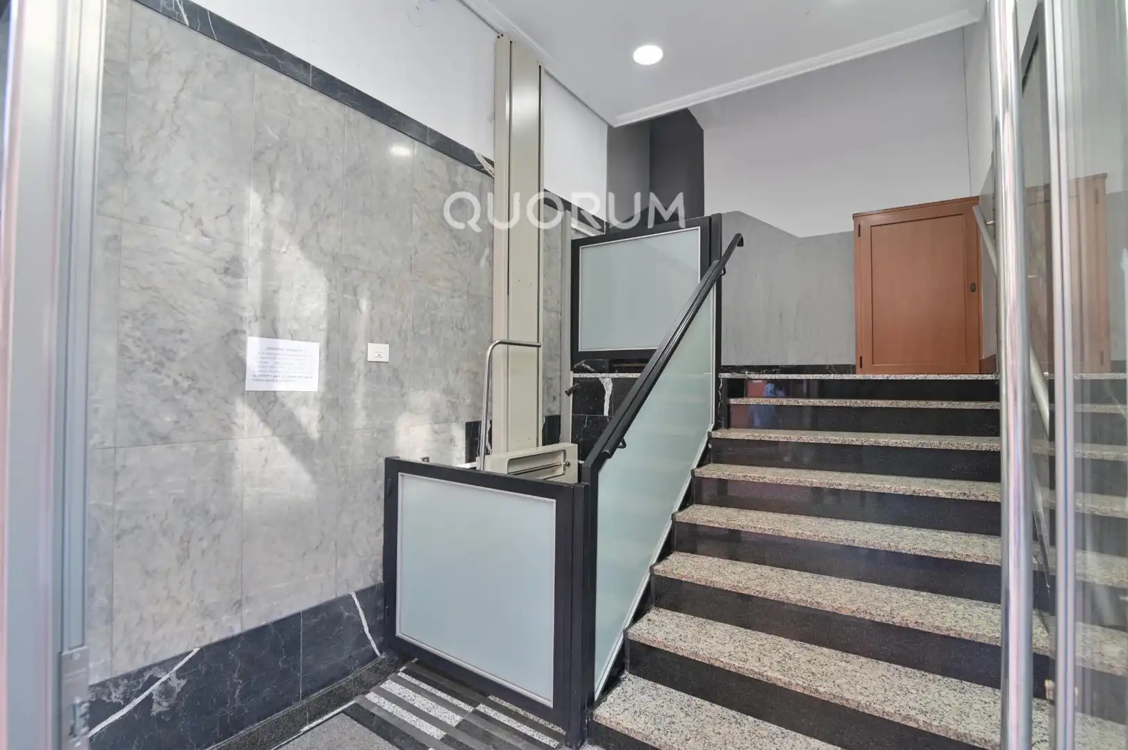 Piso en venta en Barakaldo  con Terraza, Amueblado y Balcón
