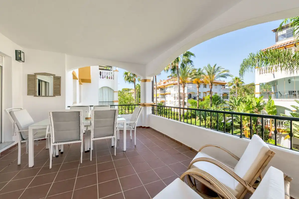 Apartment with pool for sale in Nueva Andalucía, imagen 10