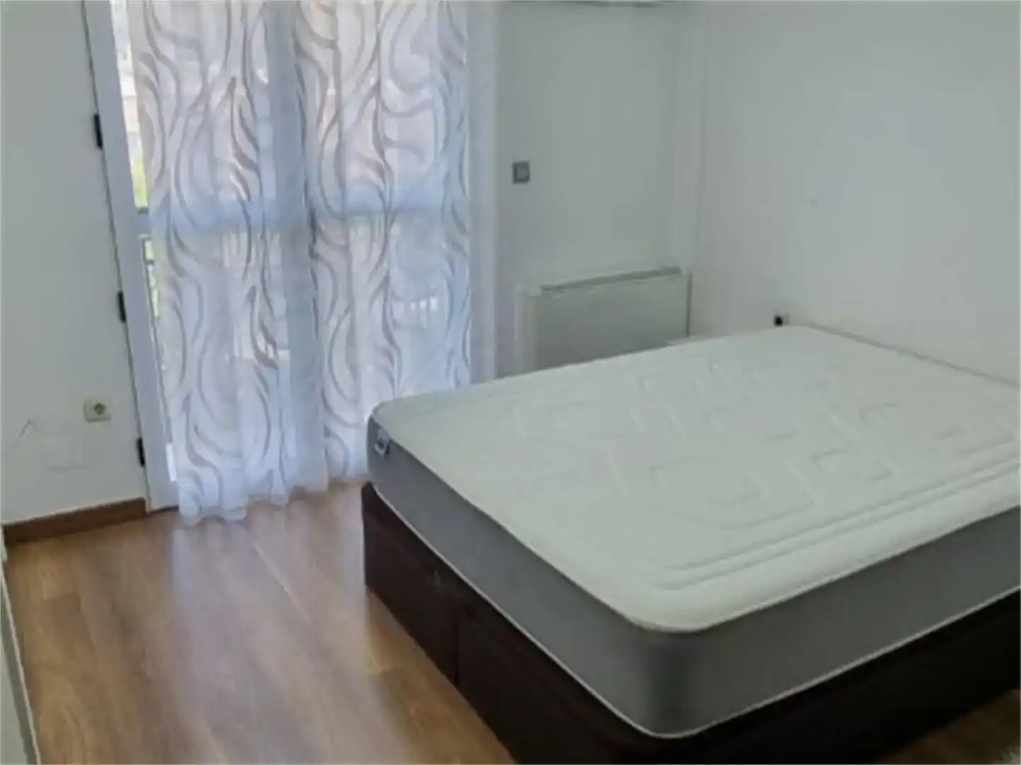 Habitación de Piso en venta en Santa Clara de Avedillo con Aire acondicionado, Parquet y Trastero
