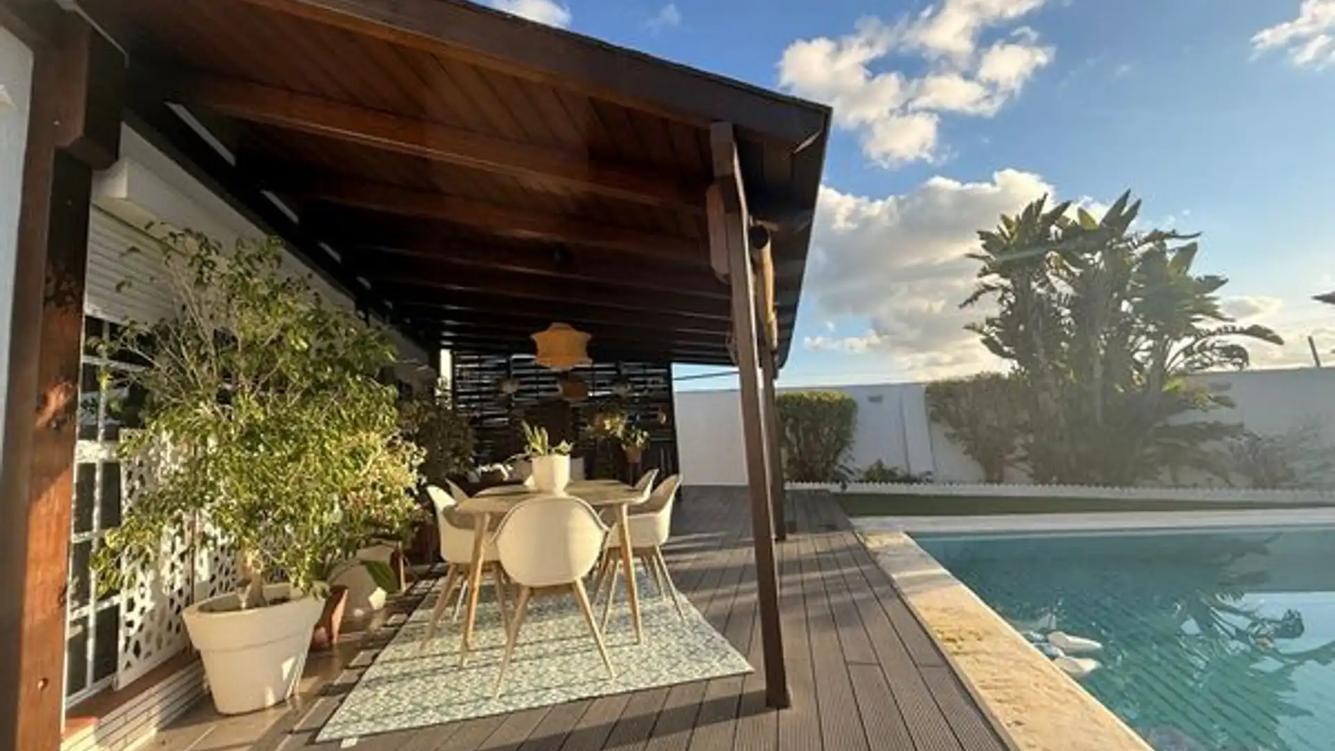 Terrace of Houses for sale in Bormujos  with Terrace and Furnished