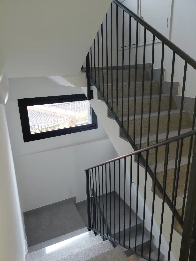 Wohnung zum Verkauf in Oleiros mit Heizung, Privatgarten und Parkett