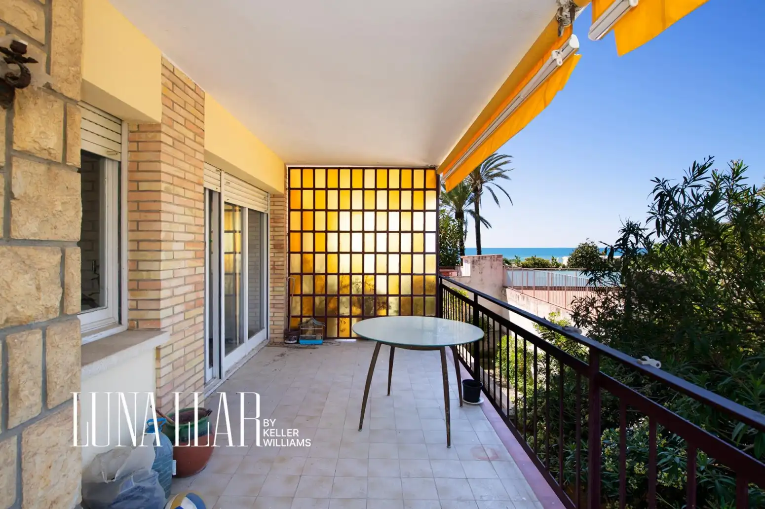 Terraza de Piso en venta en Castelldefels con Parquet