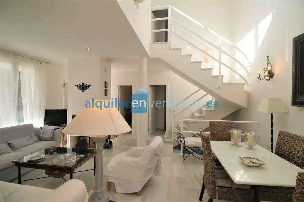 Sala d'estar de Casa o xalet de lloguer en Vera amb Aire condicionat i Terrassa