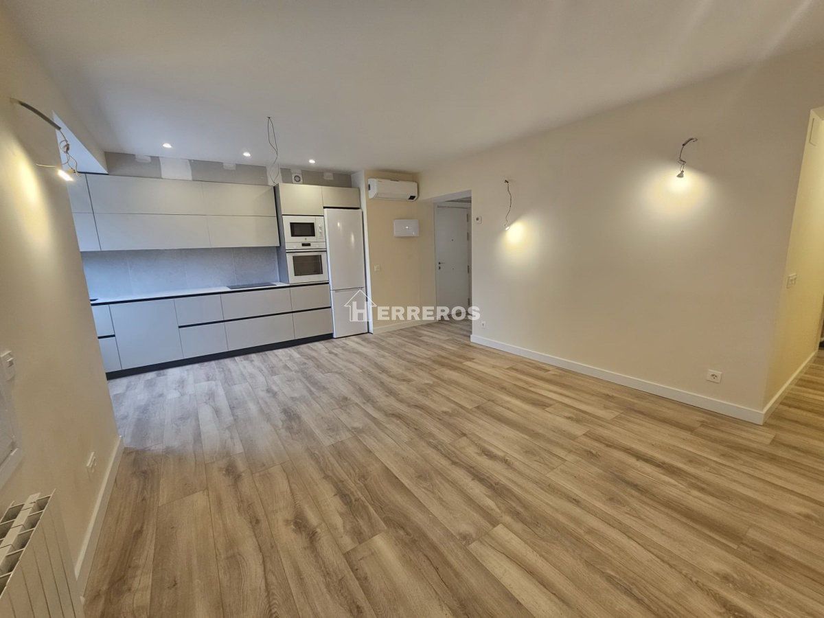 Piso en venta en  Logroño con Aire acondicionado, Calefacción y Parquet