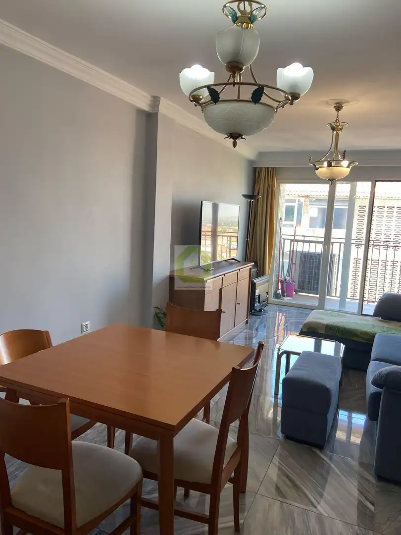 Living room of Flat for share in Granada  with Furnished and Balcony